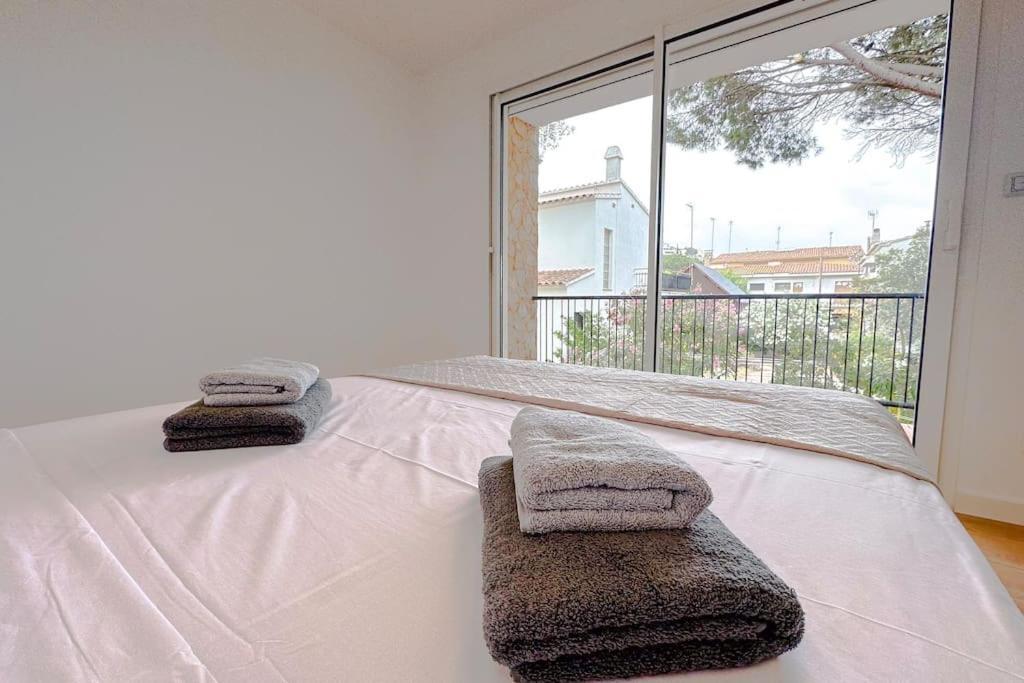 Can Romy Appartement T2F A 20M De La Plage De Cala Montgo L' Escala Εξωτερικό φωτογραφία