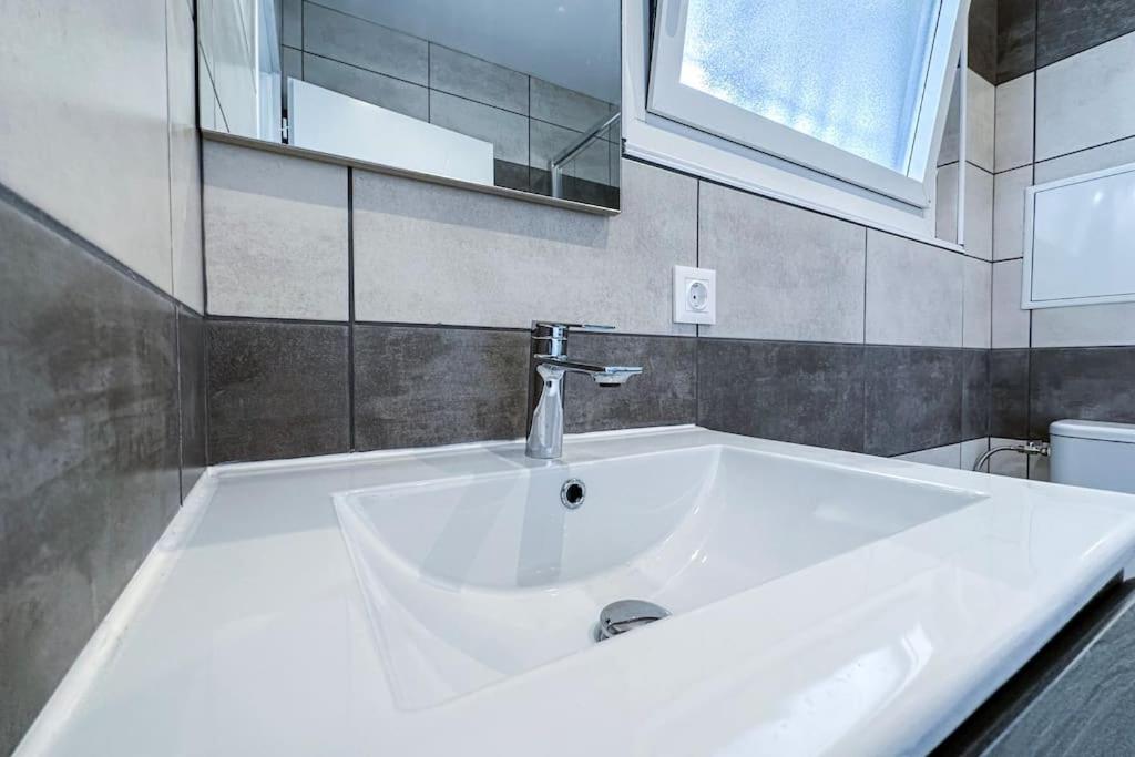 Can Romy Appartement T2F A 20M De La Plage De Cala Montgo L' Escala Εξωτερικό φωτογραφία